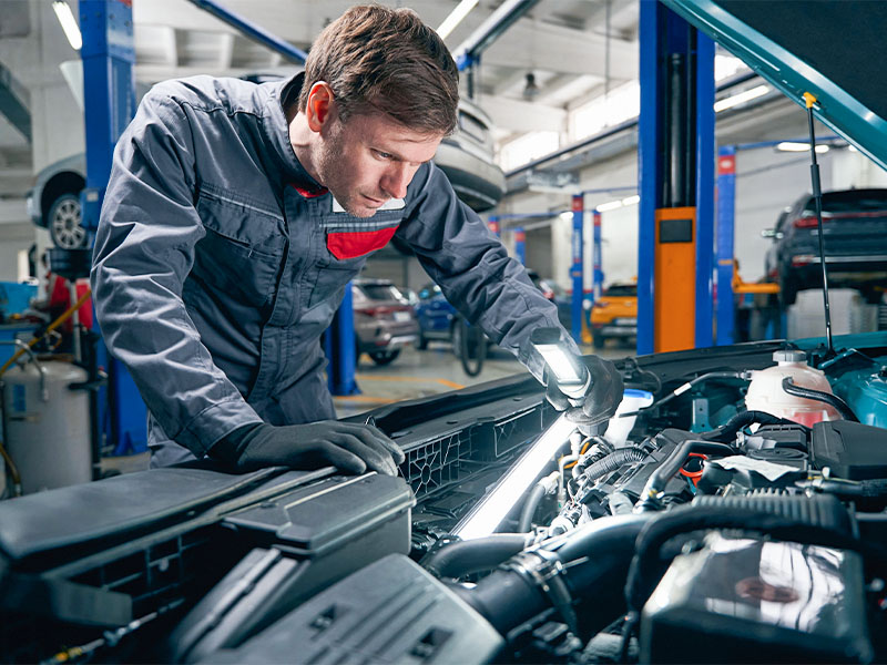 Carrozzeria auto a Lazise | Carrozzeria a Lazise convenzionata con assicurazioni Allianz e Cattolica Assicurazioni